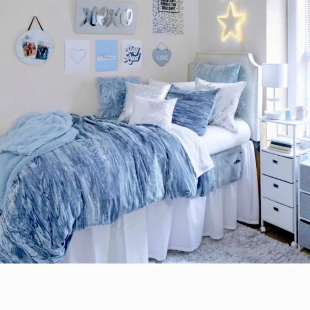 Luxurious Blue Duvet Cover Bedding Set